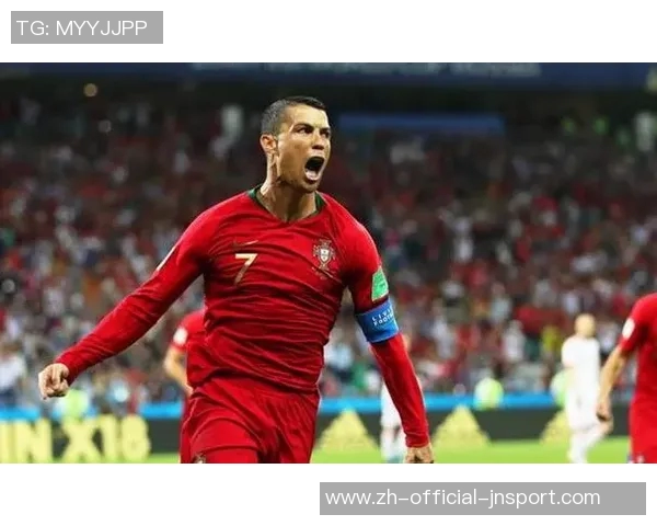 菲利克斯谈与C罗合作感受：轻松踢球找回昔日自我