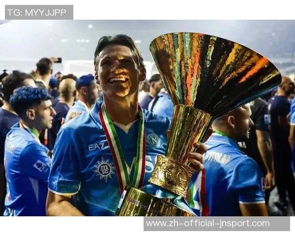 曼联后悔放走麦克托米奈那不勒斯要价超六千万镑 曼联后悔放走麦克托米奈那不勒斯要价超六千万镑