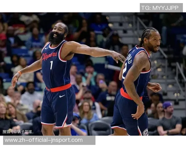 杜兰特盛赞快船双星哈登与小卡实力无可置疑能赢任何阵容 杜兰特盛赞快船双星哈登与小卡实力无可置疑能赢任何阵容